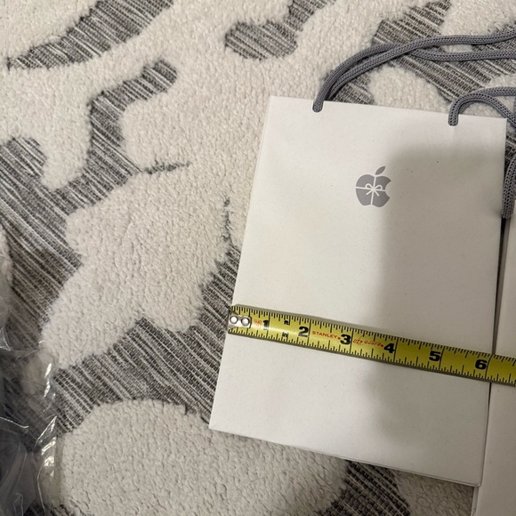 Bundle Of 2 Apple White Paper Shopping Bags + 4 Apple Stickers Decal NEW - Picture 5 of 6